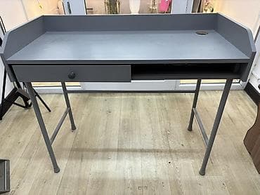 стоячий стол для компьютера: Компьютерный стол, С полками — 2