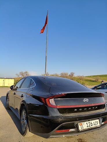 чехол соната: Hyundai Sonata: 2021 г., 2 л, Автомат, Газ, Седан — 2