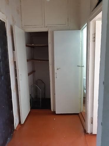 двух этаж: 2 комнаты, 47 м², 105 серия, 3 этаж, Старый ремонт — 4