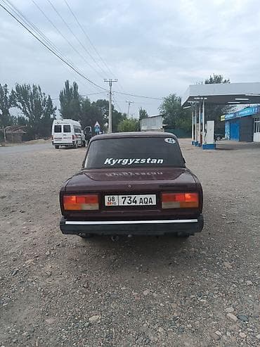 два авто: ВАЗ (ЛАДА) 2107: 2006 г., 1.6 л, Механика, Бензин, Седан — 2