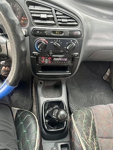 Chevrolet Lacetti: 2011 г., 1.5 л, Механика, Бензин, Седан — 9