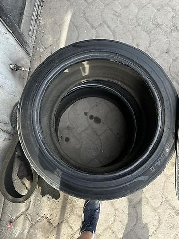 Шиналар жана дисктер: Шиналар 275 / 40 / R 19, Жай, Колдонулган, Комплект, Жеңил унаалар, Kumho — 4