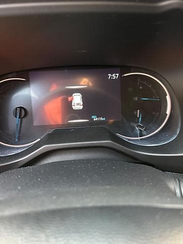 бек тол: Toyota RAV4: 2021 г., 2.5 л, Вариатор, Гибрид — 6