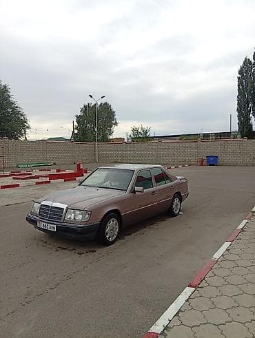 Унаа: Mercedes-Benz W124: 1993 г., 2.2 л, Кол менен иштөөчү, Бензин, Седан — 3