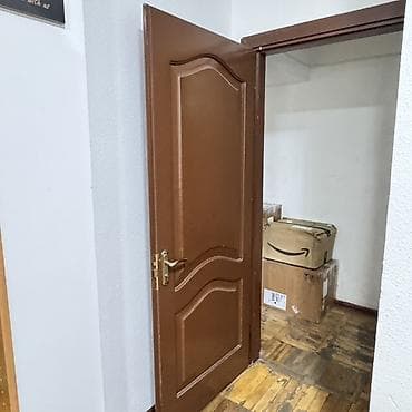 модульный стол: Комплект офисной мебели, Б/у, Тумба, Дерево, Самовывоз, цвет - Коричневый — 3
