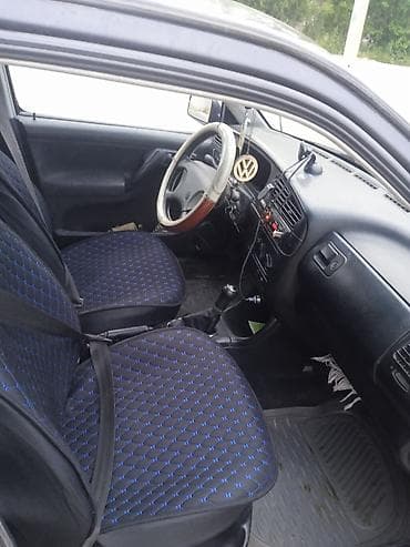 Volkswagen Golf: 1992 г., Кол менен иштөөчү, Хетчбек — 9