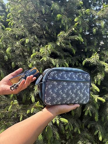 барсетки женские: Барсетка, Coach, Материал: Комбинированный материал, Застежка на молнии, Б/у — 3