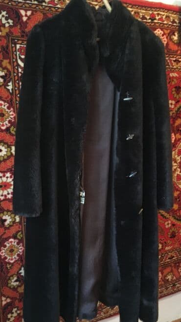 Джинсы: Шуба из искусственного меха производства Бельгии 50 разм. Цена: 2 т — 1