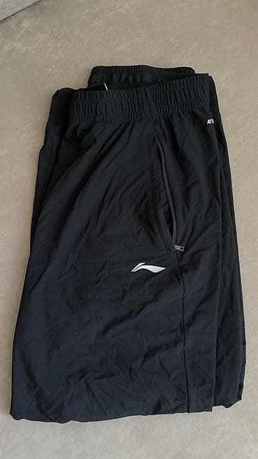 Брюки: Мужские брюки, XL, Lining, Б/у, цвет - Черный, Самовывоз, Бесплатная доставка, Платная доставка — 1
