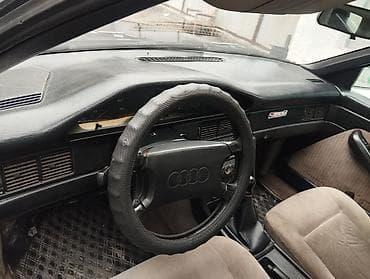 bew e34: Audi 100: 1990 г., Ручные, Бензин, Седан — 6