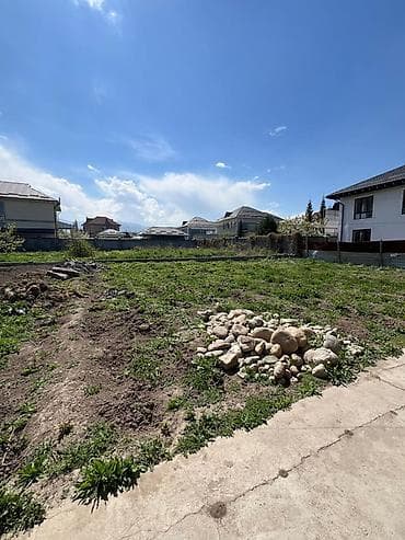 сельскохозяйственные земли: 9 соток — 4