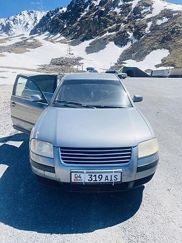 Унаа сатуу: Volkswagen Passat: 2002 г., 2 л, Кол менен иштөөчү, Бензин, Седан — 2