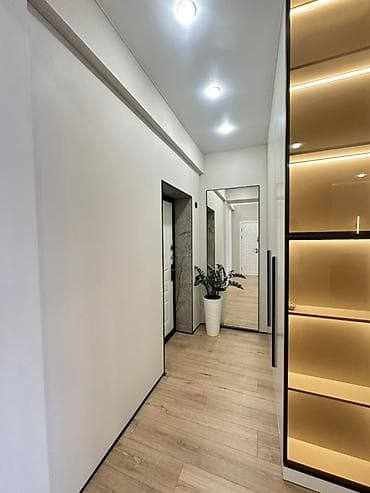 стро: 2 комнаты, 52 м², Элитка, 12 этаж, Дизайнерский ремонт — 1