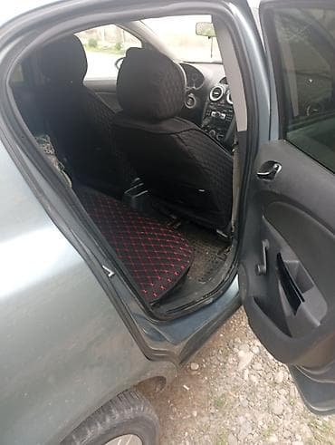 ош ишкаван: Opel Corsa: 2007 г., 1.4 л, Кол менен иштөөчү, Бензин, Хетчбек — 6