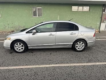 цивик 2007: Honda Civic: 2007 г., Автомат, Гибрид, Седан — 3