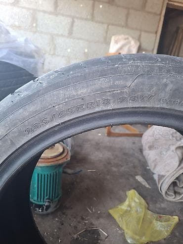 Летняя шина 235/45 ZR18 98W, Extra Load. - Посадочный диаметр: R18 -