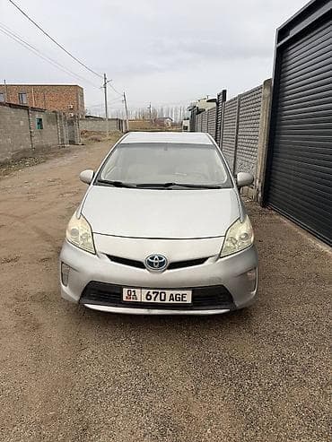 приус ви: Toyota Prius: 2013 г., 1.8 л, Автомат, Гибрид, Лифтбек — 5