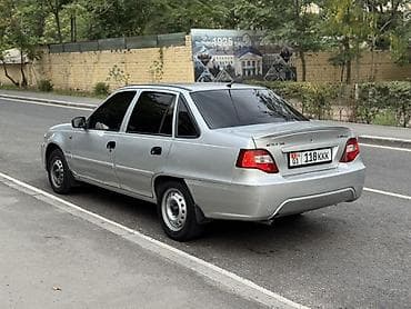 електронный машина: Daewoo Nexia: 2012 г., 1.6 л, Механика, Бензин, Седан — 6
