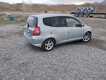 авто ру кыргызстан бишкек: Honda Fit: 2002 г., 1.3 л, Автомат, Бензин, Хетчбек — 3