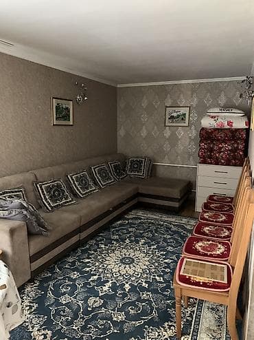 Үйлөрдү сатуу: Продается финский дом в городе Каракол. Участок 6 соток. Площадь дома — 4