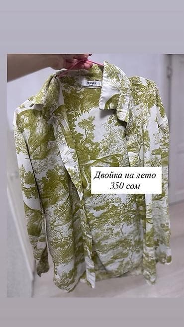 набор одежды: Женская одежда — несколько моделей. 1) Тренч бежевый: - классический — 5