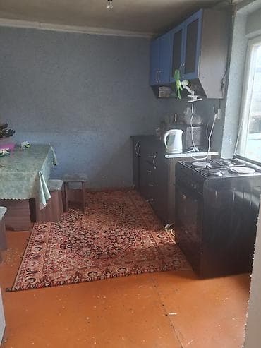 Дома: ПРОДАЁТСЯ ДОМ БОРАЧНОГО ТИПА •2 КОМНАТЫ •1 ЗАЛ •1 КУХНЯ •2 — 4