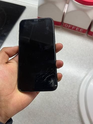 apple watch 8 серия: IPhone 11 Pro, Space Gray — 3