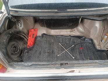 sea doo: Audi 90: 1985 г., 1.8 л, Механика, Бензин, Седан — 7