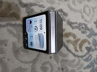 nokia 800: Samsung Z Flip, Б/у, 256 ГБ, цвет - Черный, 1 SIM, eSIM — 4