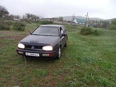 сиденье на гольф: Volkswagen Golf: 1992 г., 1.8 л, Ручные, Бензин, Хэтчбэк — 2