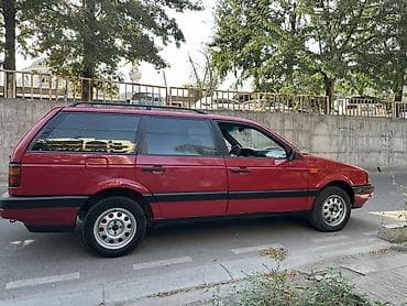 помпа в машине: Volkswagen Passat Variant: 1991 г., 1.8 л, Механика, Бензин, Универсал — 4