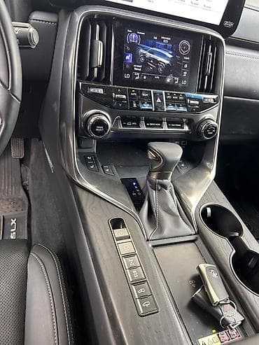 Lexus LX: 2023 г., 3.5 л, Автомат, Бензин, Внедорожник — 5