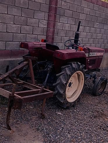 Мини-тракторы Kubota: Трактор Shibaura SD1803 с навесным оборудованием - Компактный — 4