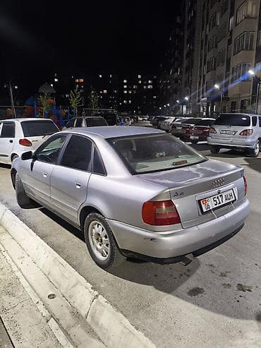 аудио касета: Audi A4: 2000 г., 1.8 л, Автомат, Бензин, Седан — 2