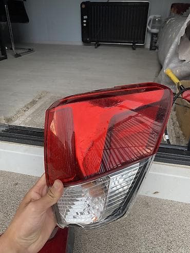 led: Задний стоп Subaru Forester 2019 - Комплект из двух секций: наружная — 2