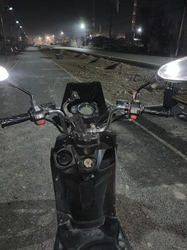 корейские мотоциклы: Макси-скутер Tank, 200 куб. см, Бензин, Новый — 5