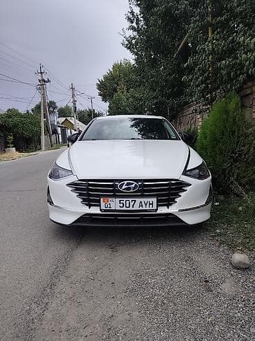 Hyundai Sonata: 2019 г., 2 л, Автомат, Газ, Седан