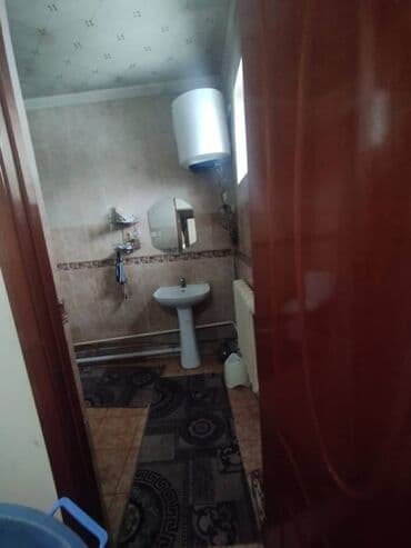 сдаётся квартира дом: Үй, 12 кв. м, 4 бөлмө, Менчик ээси — 11