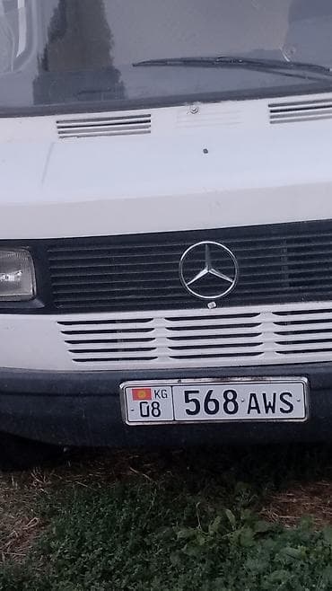 full construction: Грузовик, Mercedes-Benz, Дубль, 3 т, Б/у — 2