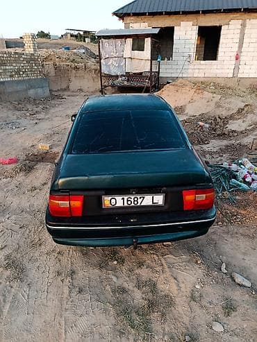 Унаа: Opel Vectra: 1995 г., 1.6 л, Кол менен иштөөчү, Бензин, Седан — 8