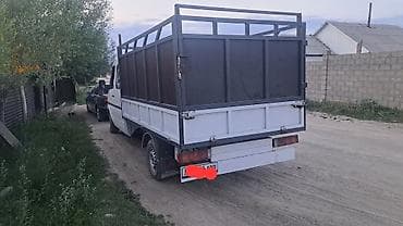 jeely coolray: Грузовик, Mercedes-Benz, Дубль, 3 т, Б/у — 3