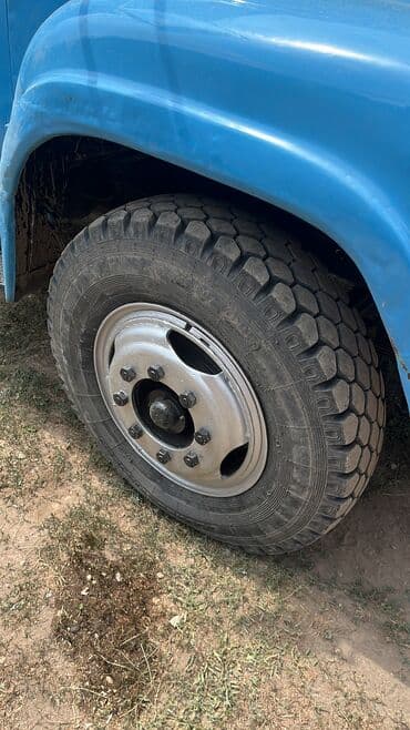 какая машина подходит для яндекс такси бишкек: ЗИЛ : | 1987 г — 7