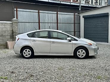gc 8: Toyota Prius: 2014 г., 1.8 л, Автомат, Гибрид, Хэтчбэк — 2