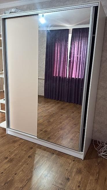 Шкафы: Шкаф-купе с зеркальной створкой и открытым боковым стеллажом - Тип — 1