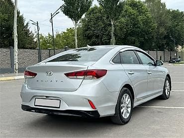 Hyundai Sonata: 2019 г., 2 л, Автомат, Газ, Седан — 6