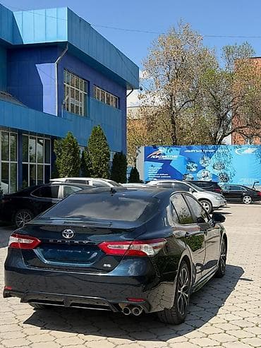 lexus e: Toyota Camry: 2020 г., Автомат, Бензин, Седан — 5