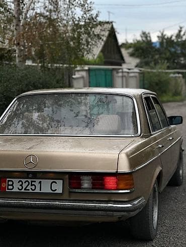 ауди 200 кватро: Mercedes-Benz W123: 1981 г., 2.8 л, Механика, Бензин, Седан — 6