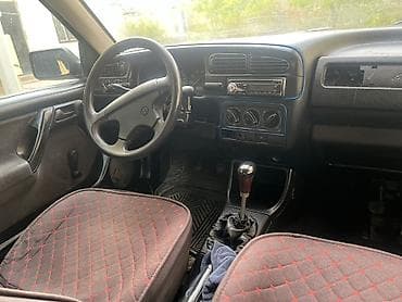 аренда авто с последующим выкупом в бишкеке: Volkswagen Vento: 1993 г., Седан — 9