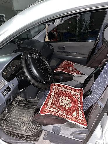Toyota Picnic: 1999 г., 2 л, Механика, Газ, Минивэн — 5