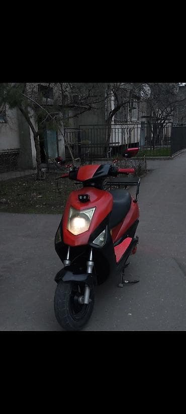 скутеры ямаха: Тип скутера Daelim, 70 куб. см, Бензин, Б/у — 4